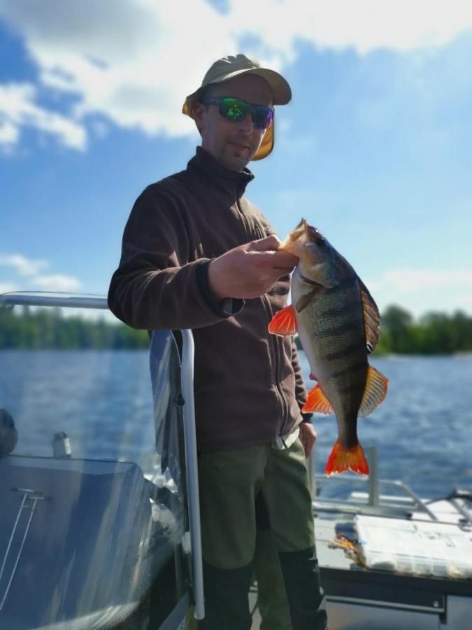 Nommen Fishing Cottages Vetlanda Exteriör bild